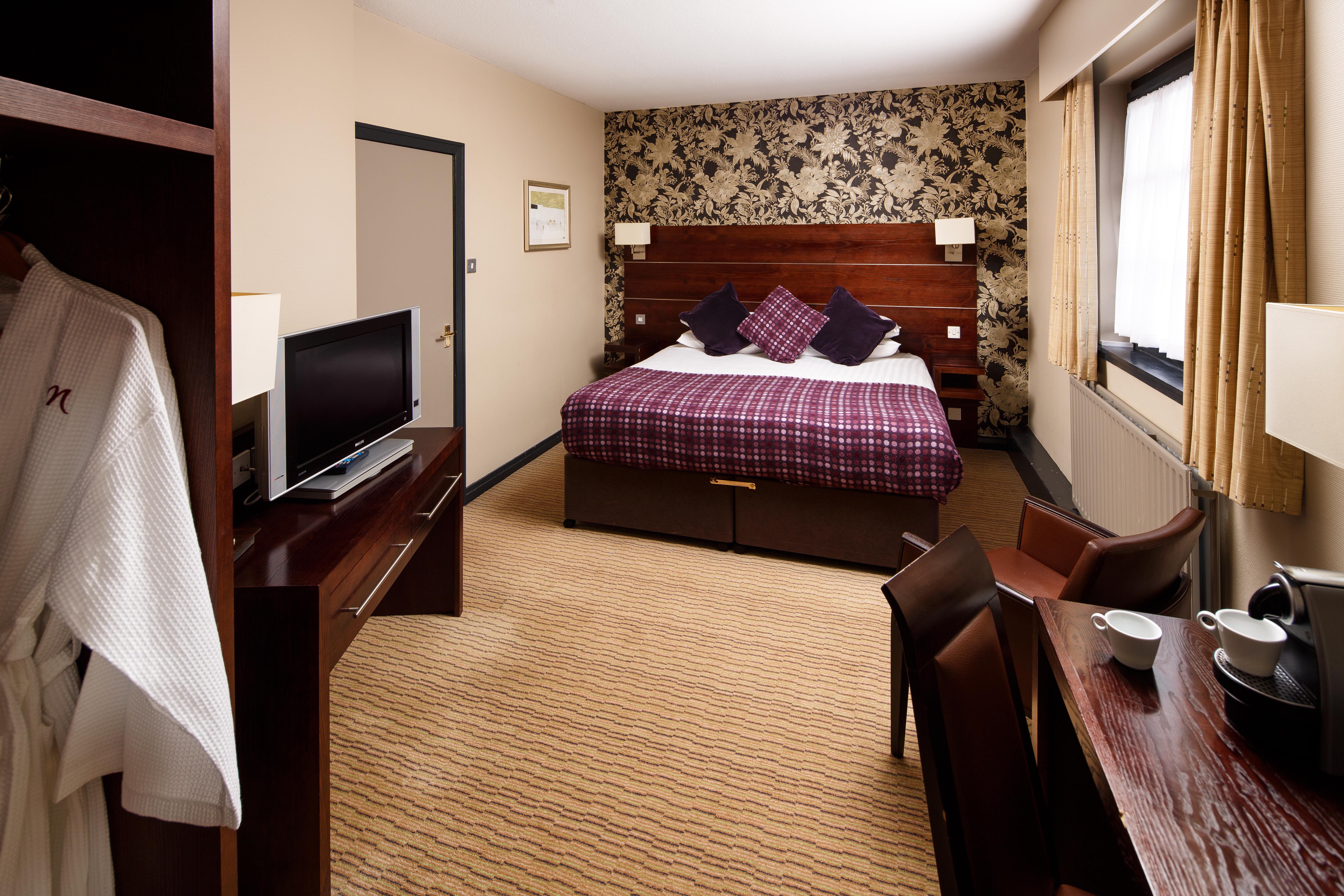 Mercure Perth Hotel Екстер'єр фото